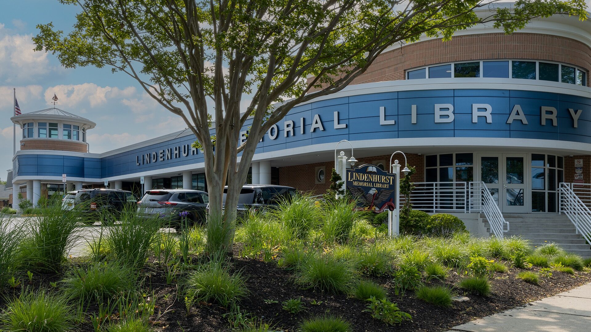 Lindenhurst Memorial Library